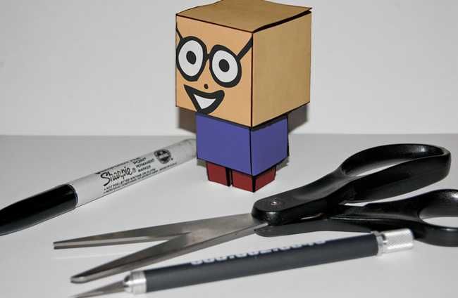 htg paper toy