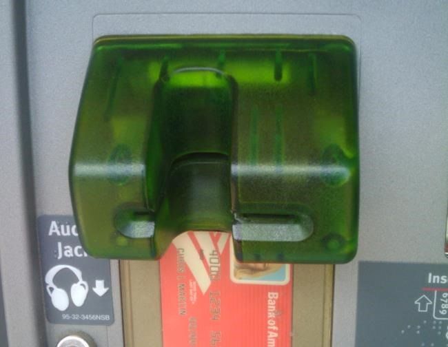 possible-atm-skimmer-card-reader-attachment