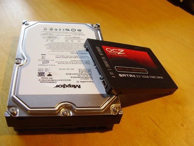 mechanical-hdd-and-solid-state-drive