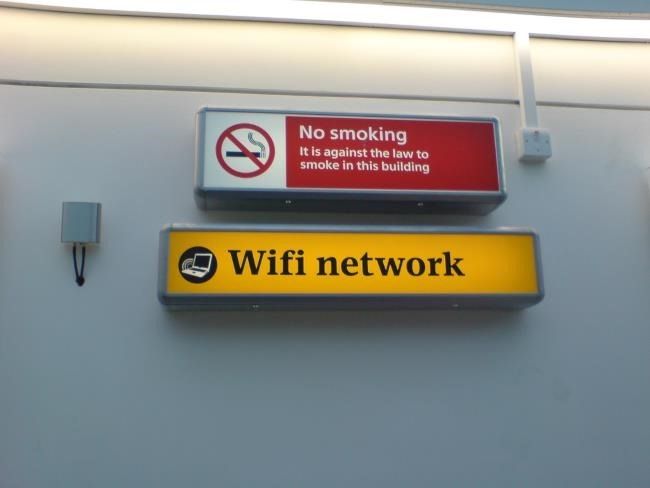 airport-wifi-sign