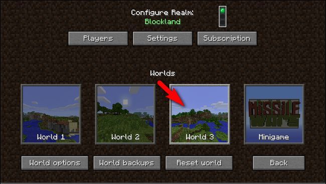 How to Add Custom Worlds to Your Minecraft Realms Server