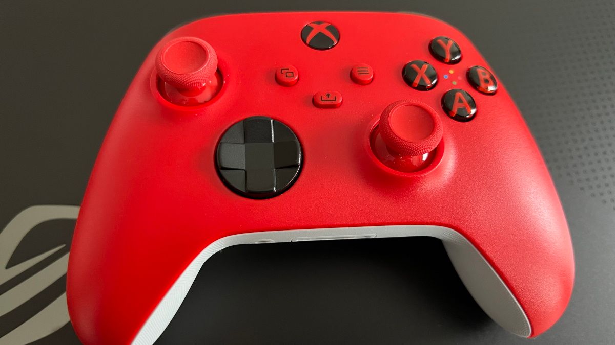You can now play games on your PC via an Xbox One controller - CNET