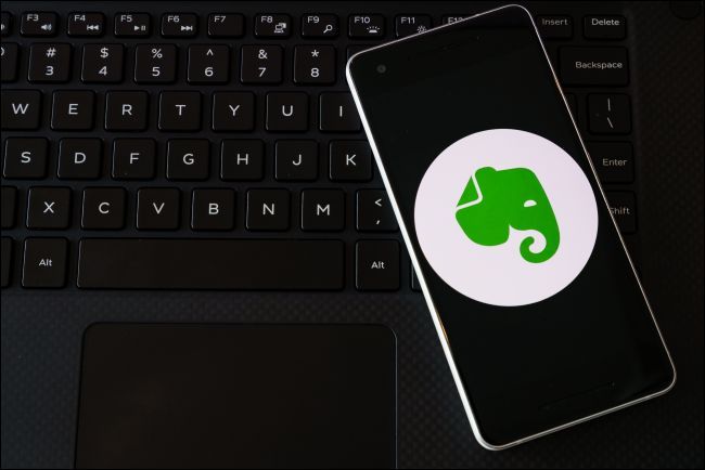 Evernote logo on a phone
