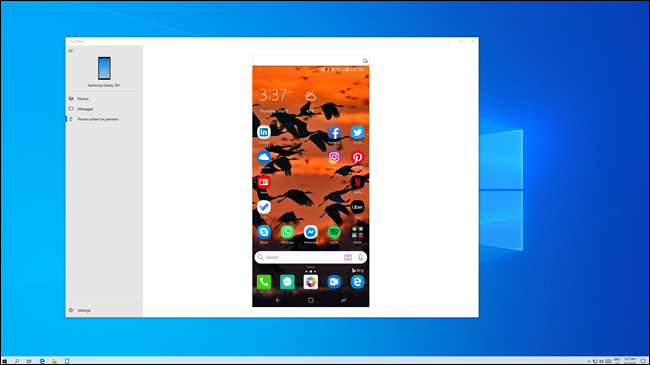 Android phone screen mirrored onto Windows PC