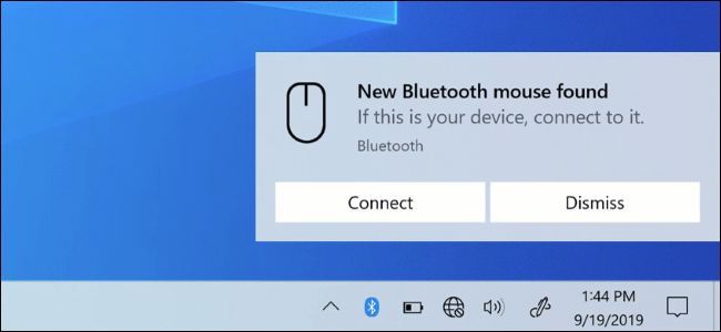 A Bluetooth Swift Pair notification on Windows 10's desktop.