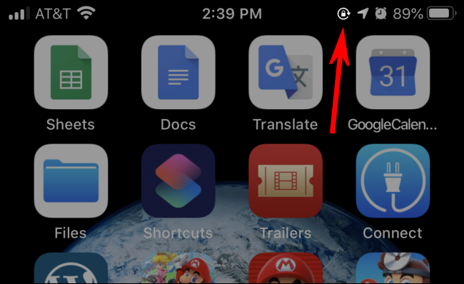 iPhone Status Bar showing Orientation Lock enabled icon