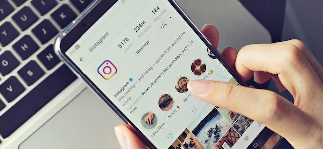 Person using the smartphone app to temporarily disable their Instagram account