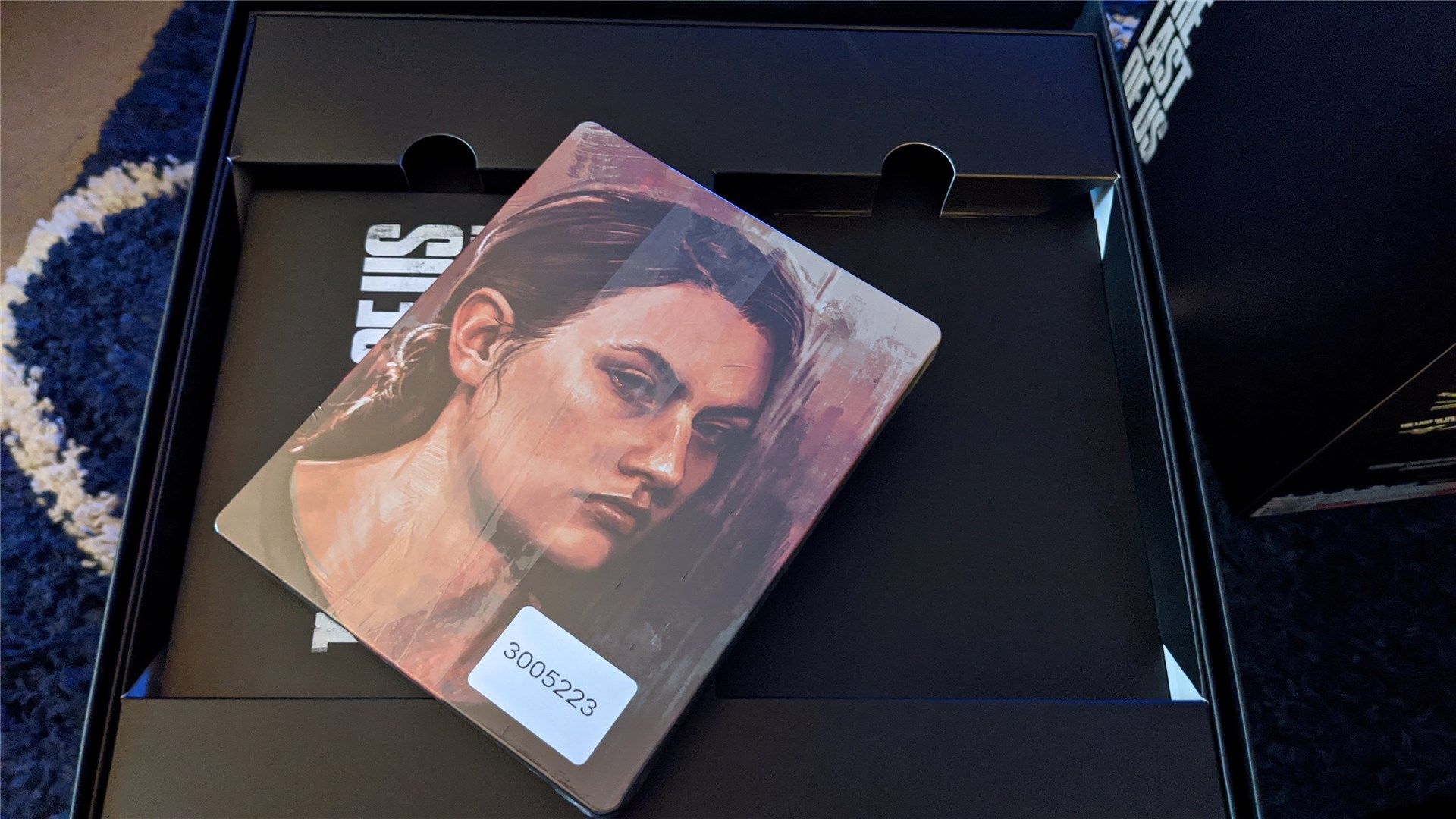 The Last of Us Part II Collector's Edition Abby side