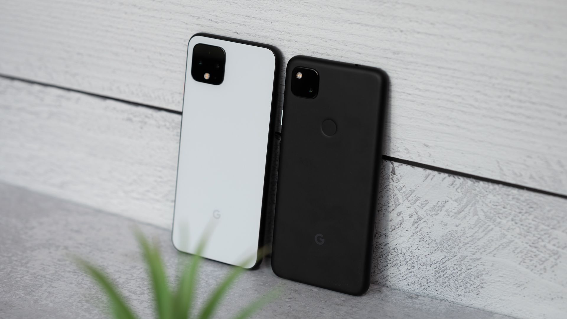 Pixel 4 and Pixel 4a side by side 