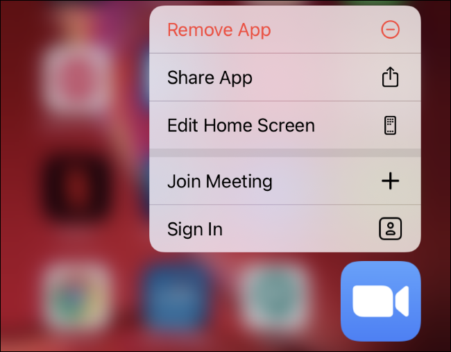 An app icon's long-press context menu showing the "Remove App" option.