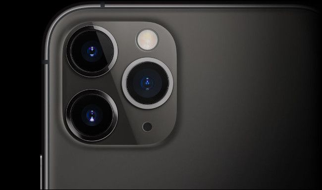 iPhone 11 Pro triple lens array