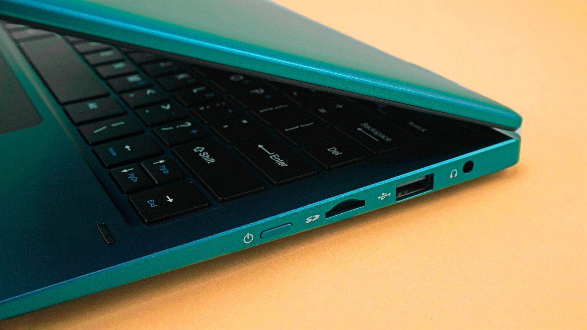 Gateway 2-in-1 power button