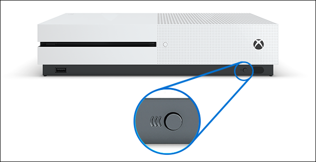 Xbox One S Pairing Button
