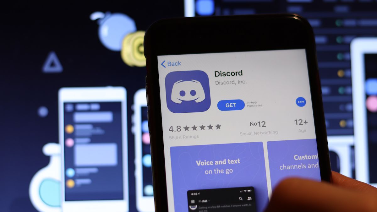 discord app on a smartphone and computer