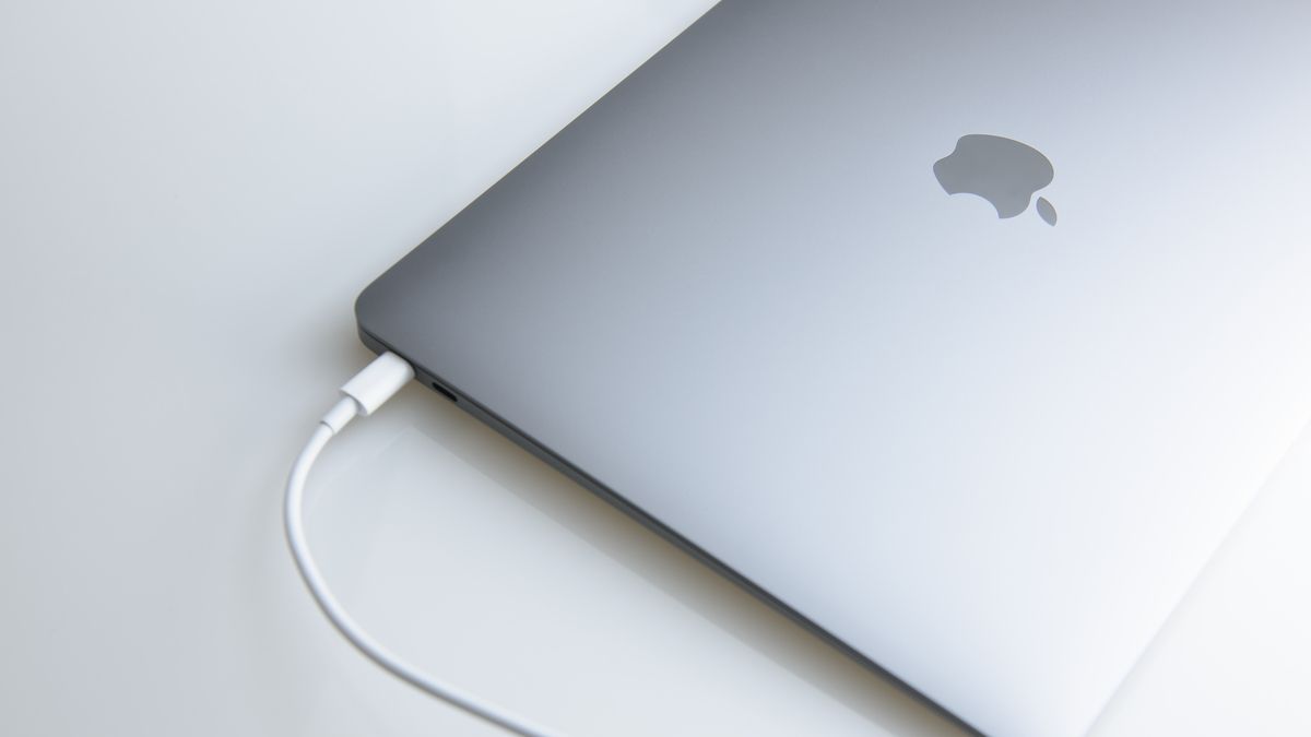 How to Force Your MacBook to Charge Fully