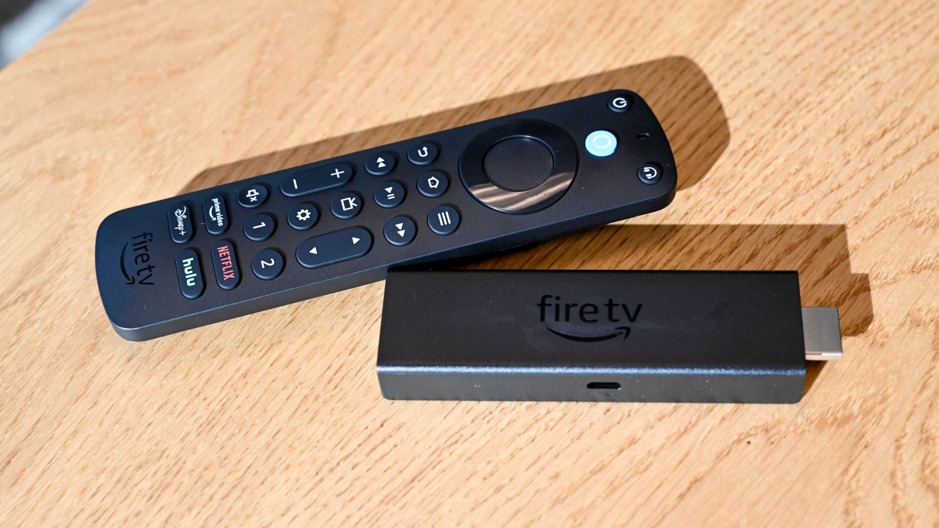 Appareil de streaming Tv Stick avec Alexa Voice Remote Dolby Vision