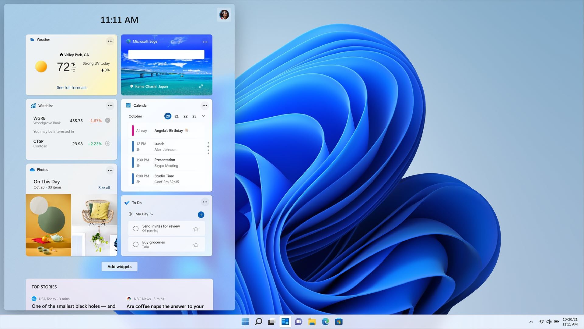A glassy widget on Windows 11