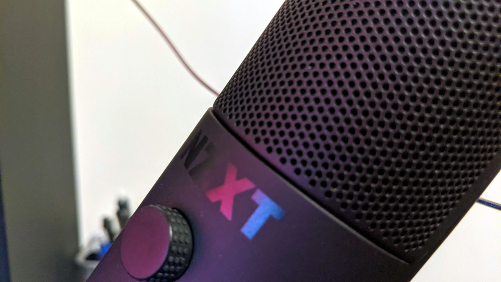 Close up of NZXT microphone 