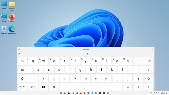 How to Change the Size of the Touch Keyboard on Windows 11