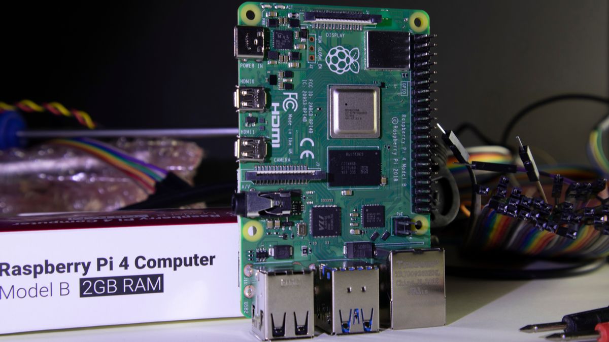 A Raspberry Pi 4 B Computer