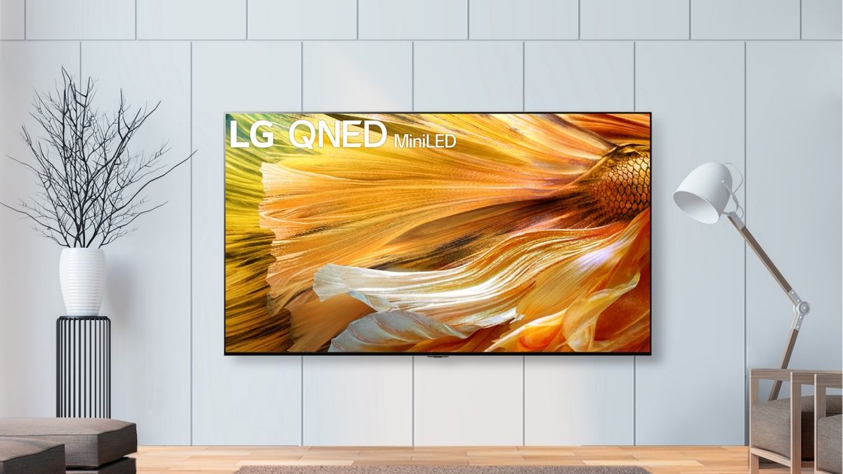 LG 8K QNED Mini LED TV
