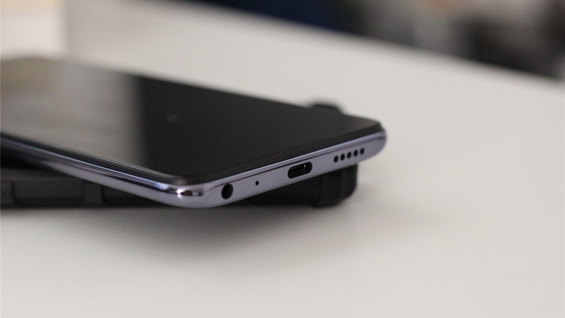 The headphone jack and USB-C port on the G91 Pro