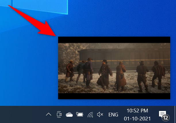 A picture-in-picture video in Edge.