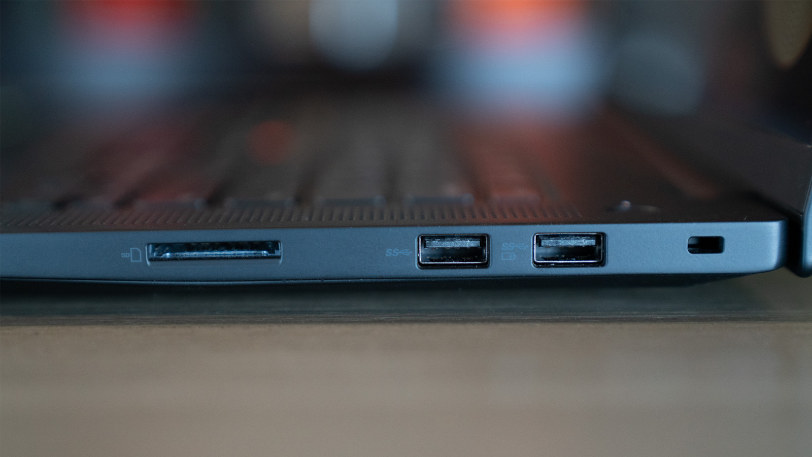 View of the ports on the right side of the Lenovo Gen 4 laptop