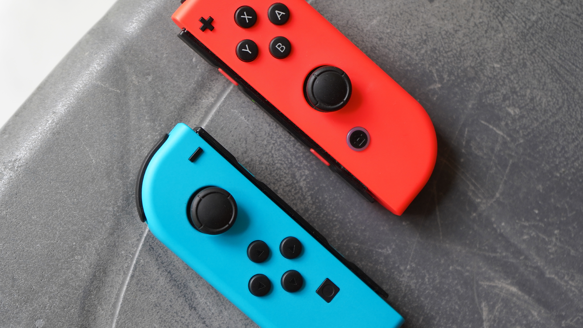 Using the PC app Joy-Con Tool kit You can modify the color your switch  system associates with your joy cons and pro controllers. Great for  controllers with aftermarket shells, and knows whos