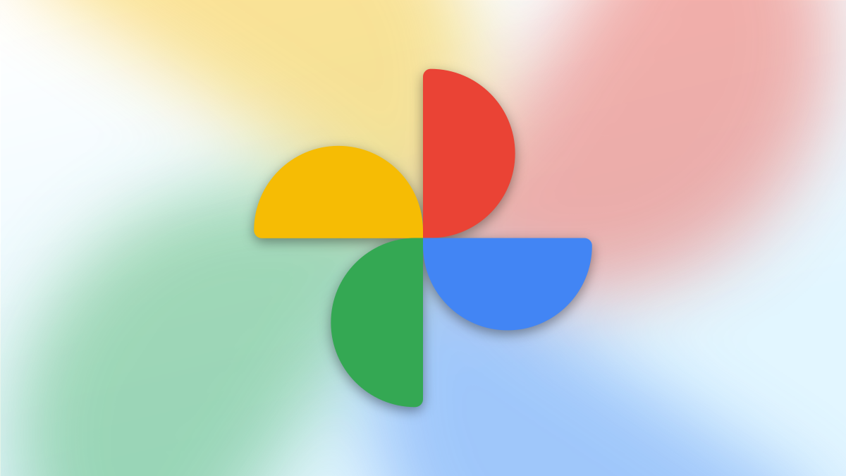 Google Photos logo.