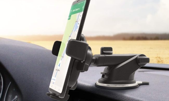 iOttie car mount holding phone