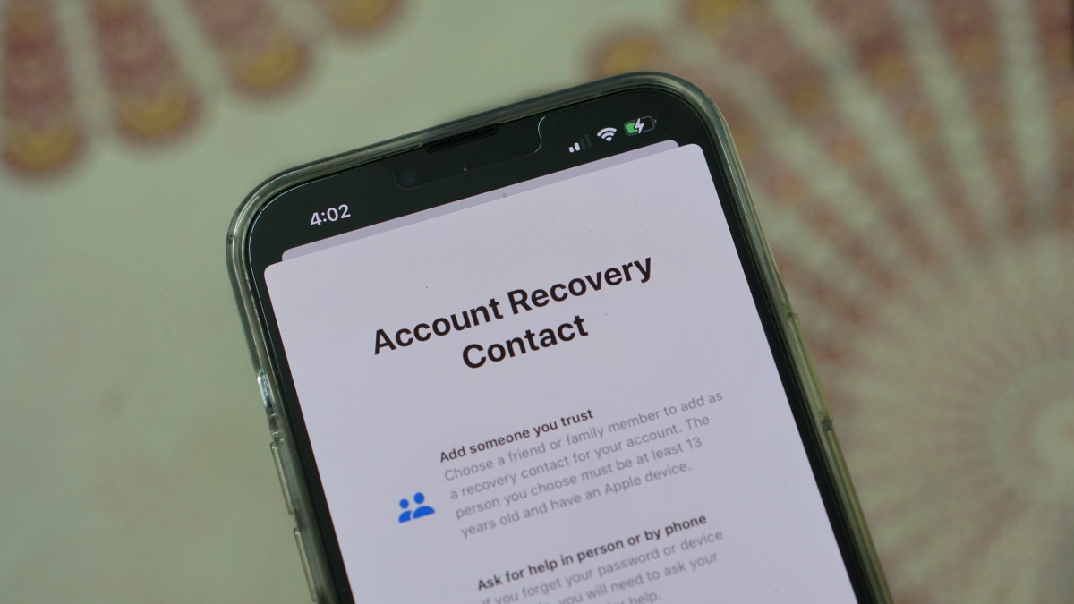 Account Recovery Contact screen on an iPhone