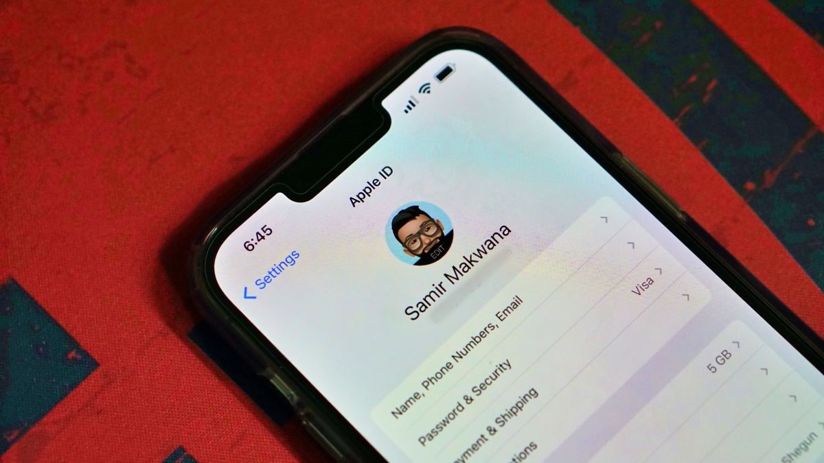 Photo of Apple ID interface on iPhone