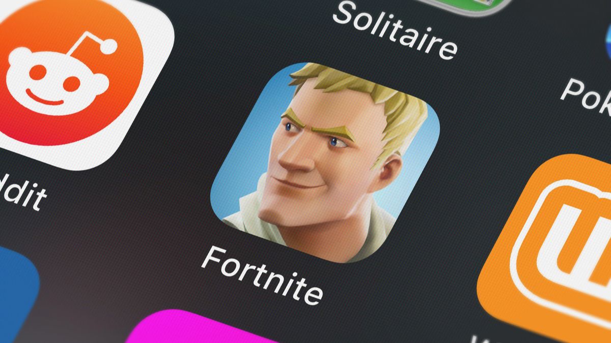 Fortnite Icon on iPhone screen
