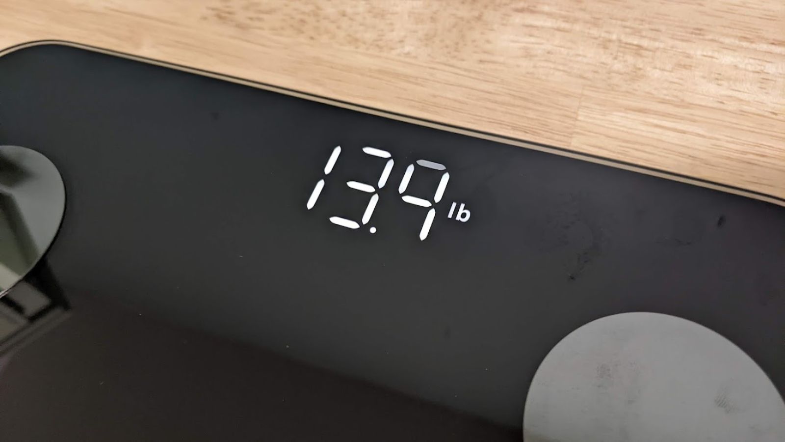 Close-up of Wyze Scale S display