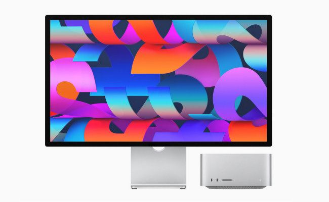 The Apple M1 Studio and Studio Display (2022)