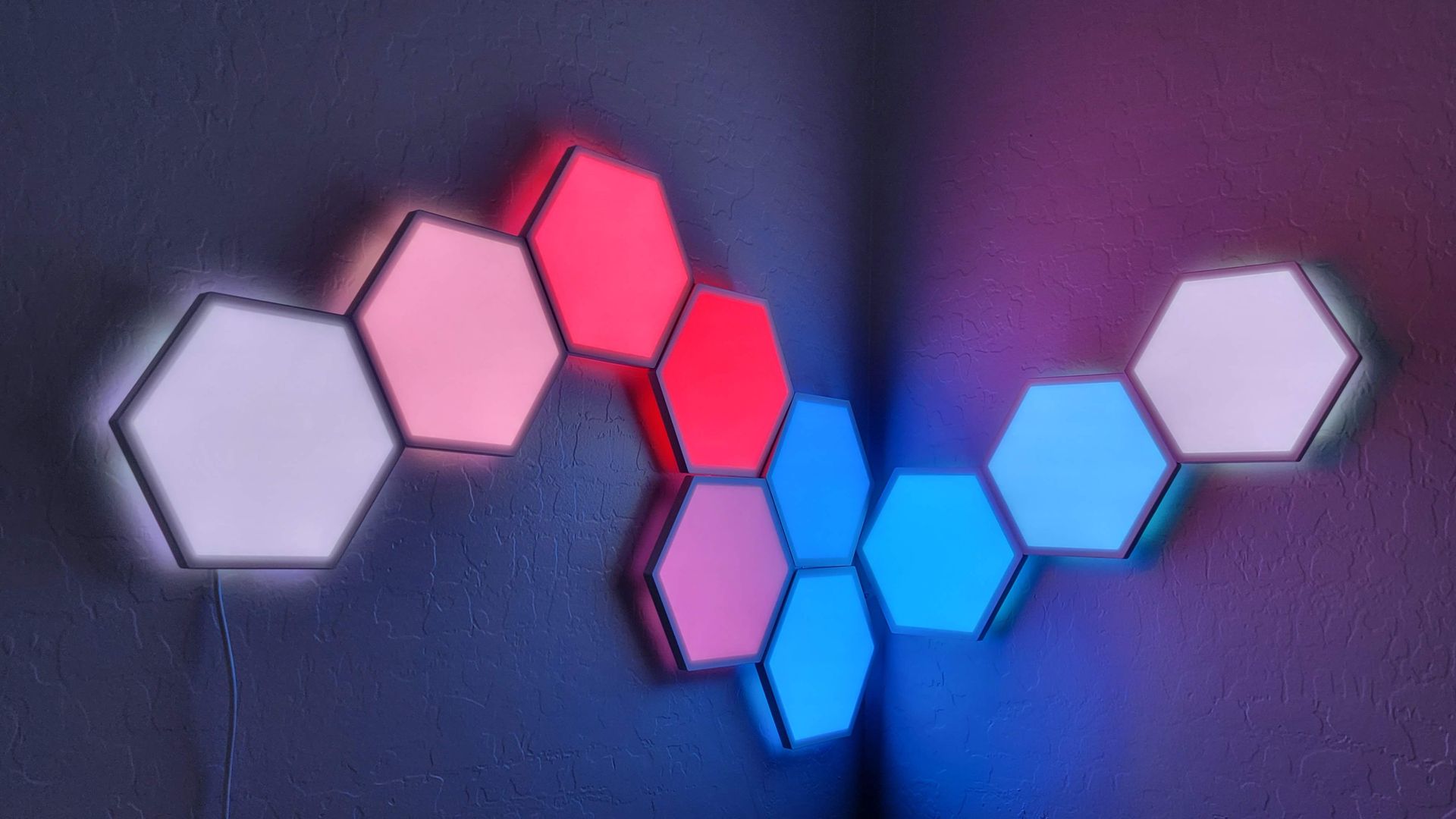 Panneaux lumineux LED Hexa - WiFi RGBIC Musique Sync - Applique murale  hexagonale 
