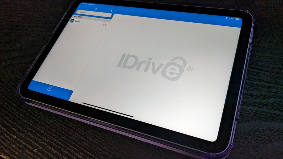 IDrive running on iPad Mini