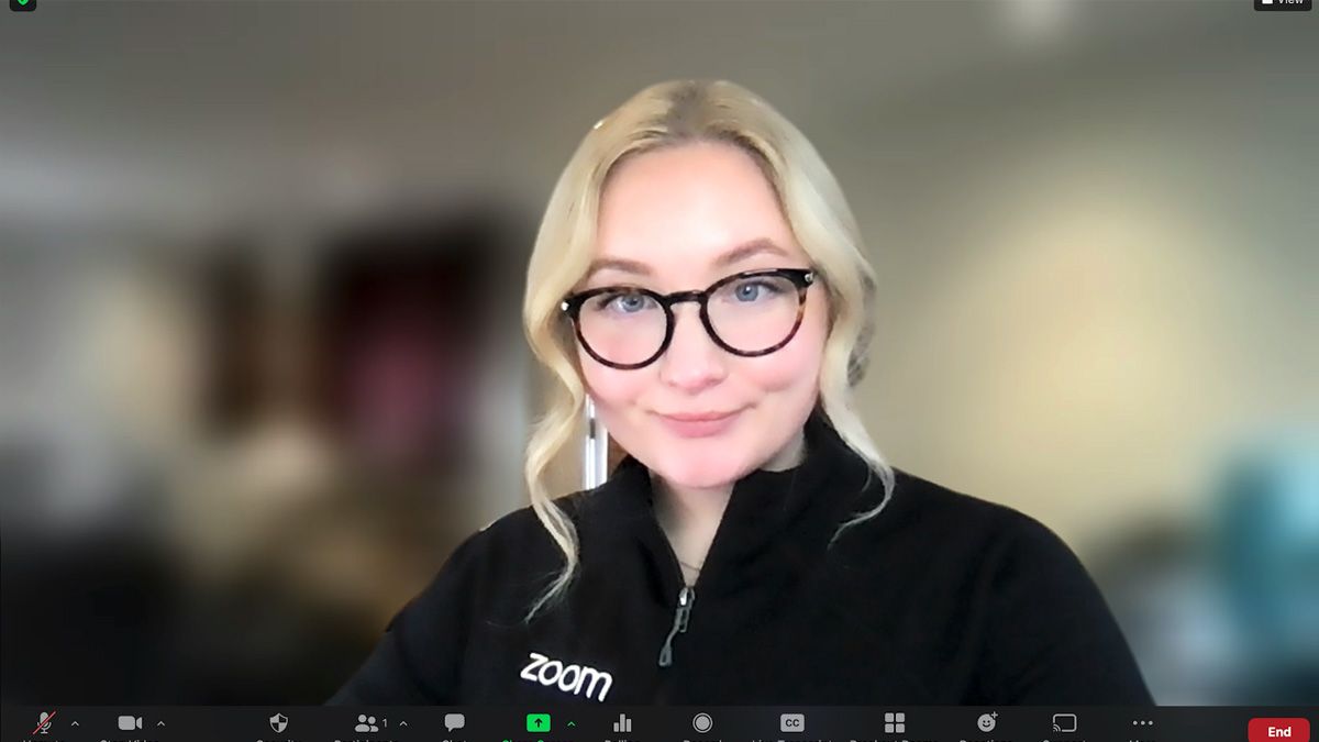 Screenshot of Zoom with a blurred background on a video call