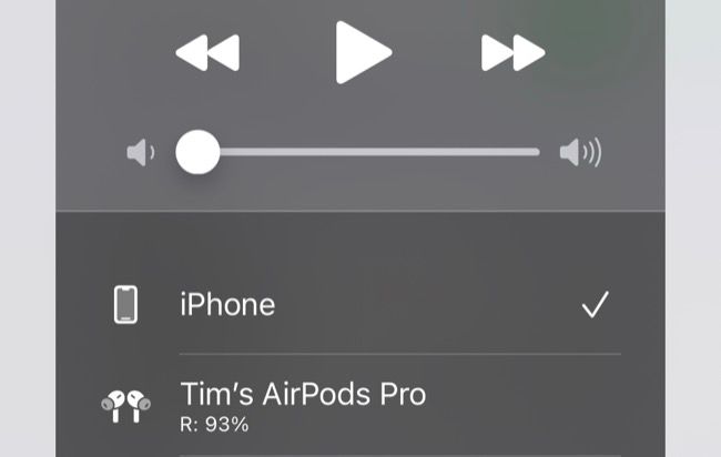 Manually selecting AirPods on iOS 15 in Now Playing box