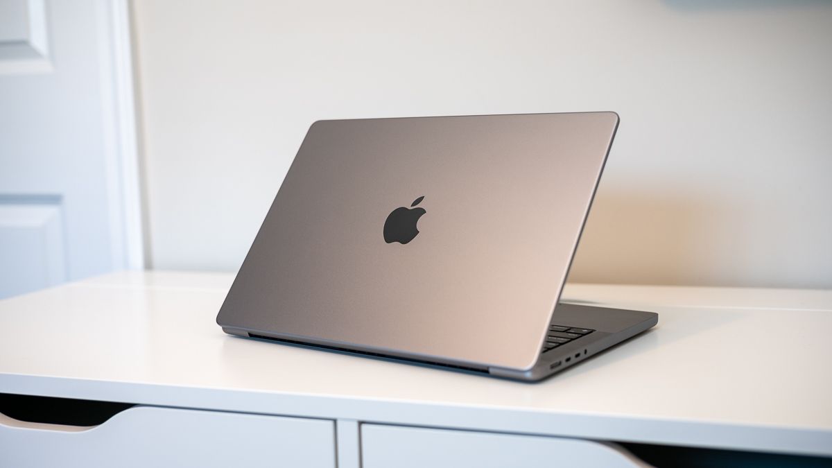 A 2021 MacBook Pro (14-inch) laptop.