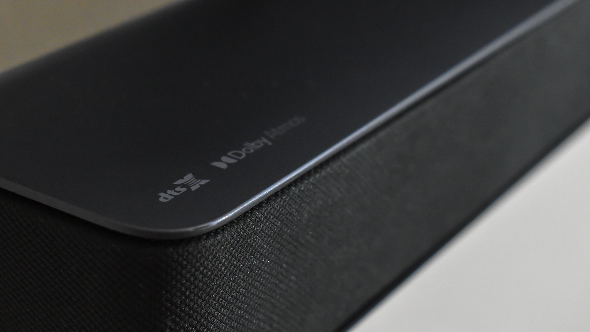 VIZIO M-Series 2.1 Premium Sound Bar with Dolby Atmos, DTS:X, Wireless  Subwoofer M215a-J6