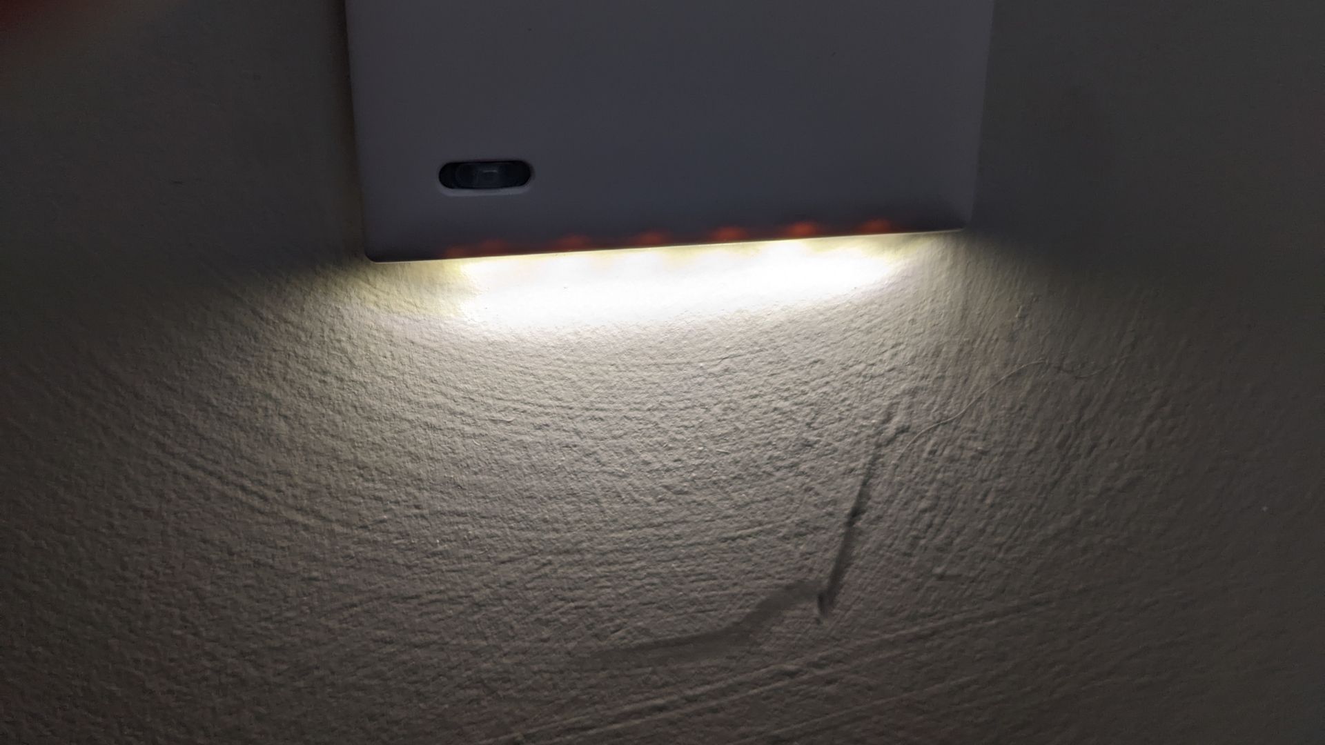 SnapPower LED Guidelight Night Light Working After Installation