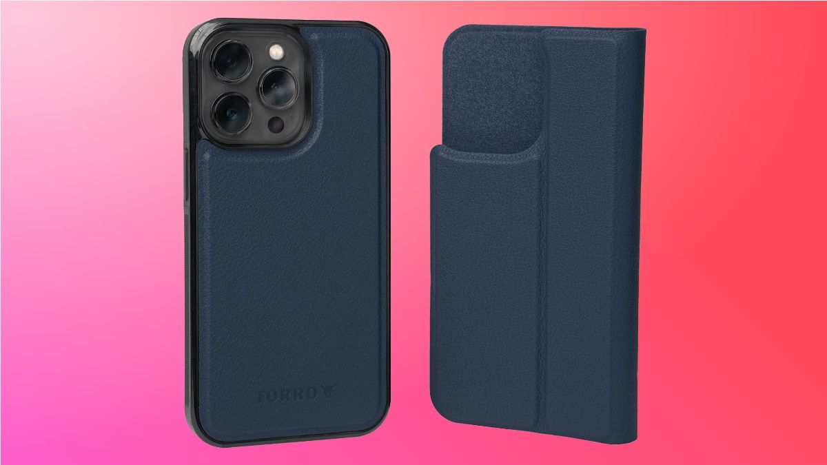 Torro case on pink background