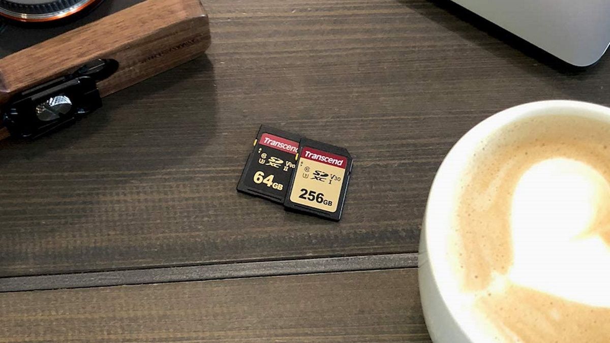 Transcend 700s memory card