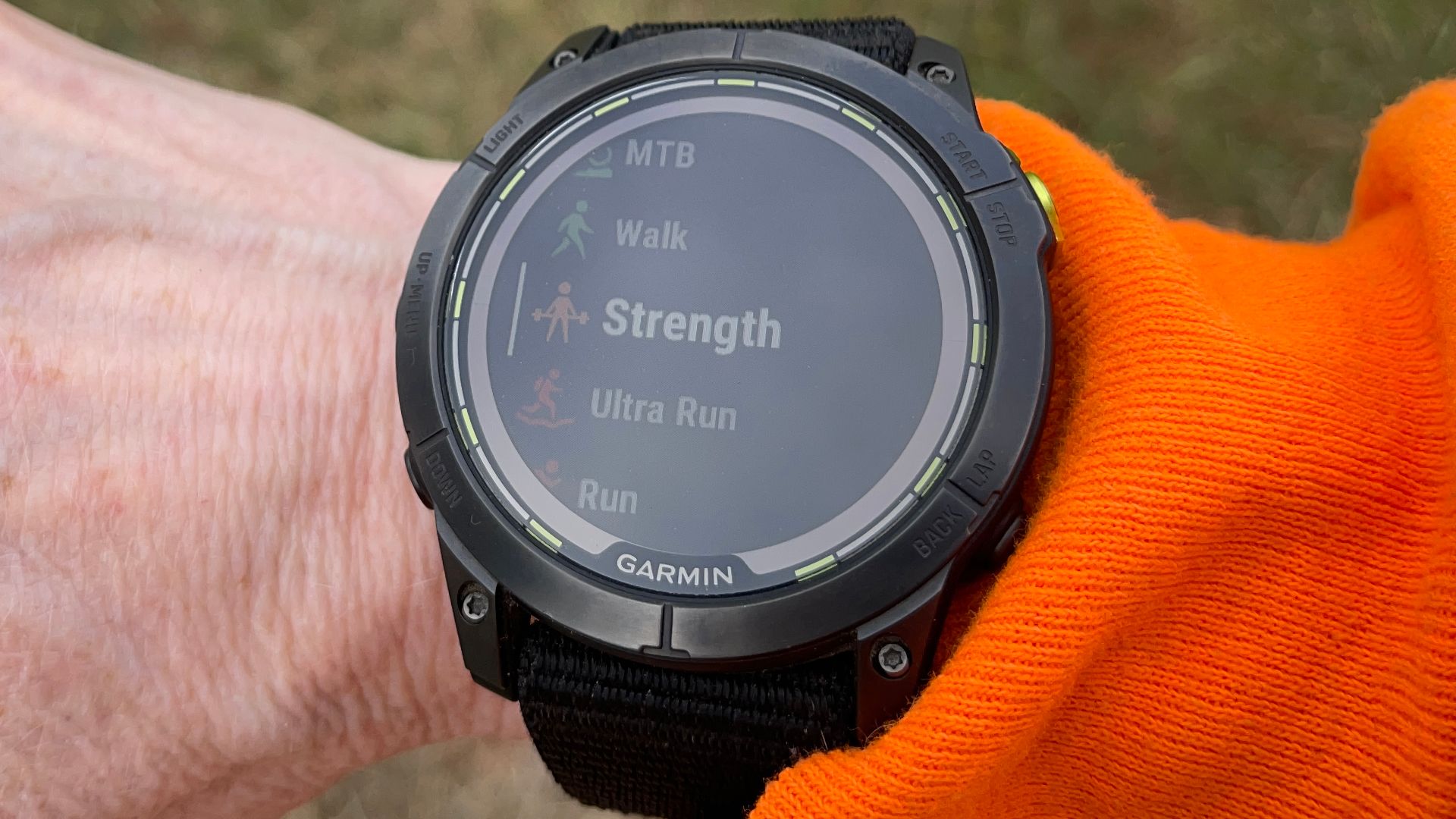 Garmin Enduro 2 Review: All-In-One Watch for Ultra Athletes