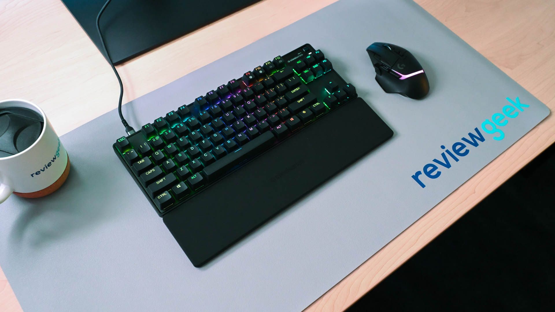 Tech Review: The SteelSeries Apex Pro TKL Wireless Gaming Keyboard