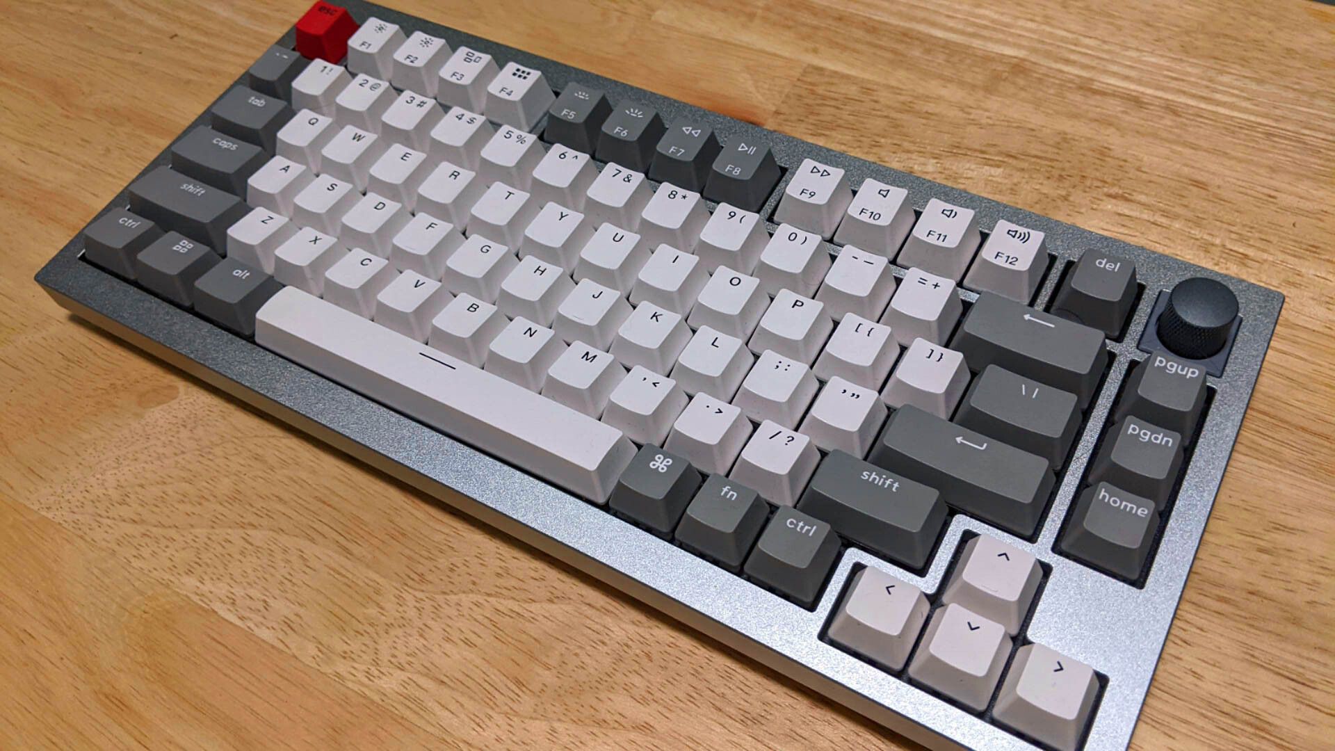 Angled view of the Keychron Q1