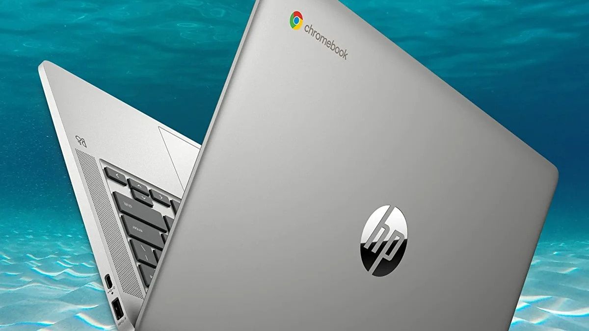 HP Chromebook 14 on watery background
