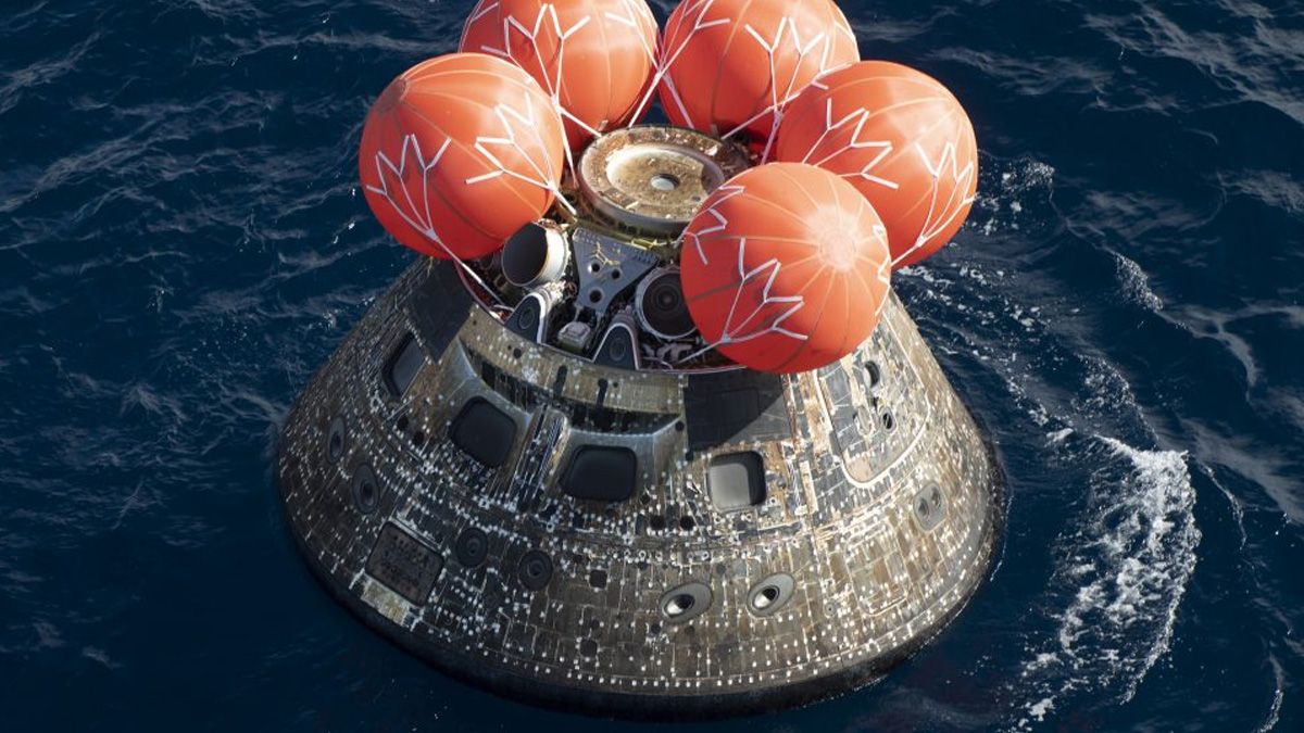 Orion capsule in Pacific Ocean